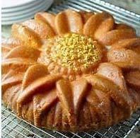 Snyter Pe Snyter Microwave Oven Cake Baking Silicone Pan Tray Mold Bakeware For Chocolate Brownies And Fruit Cakes,(Flower Shape - 02)